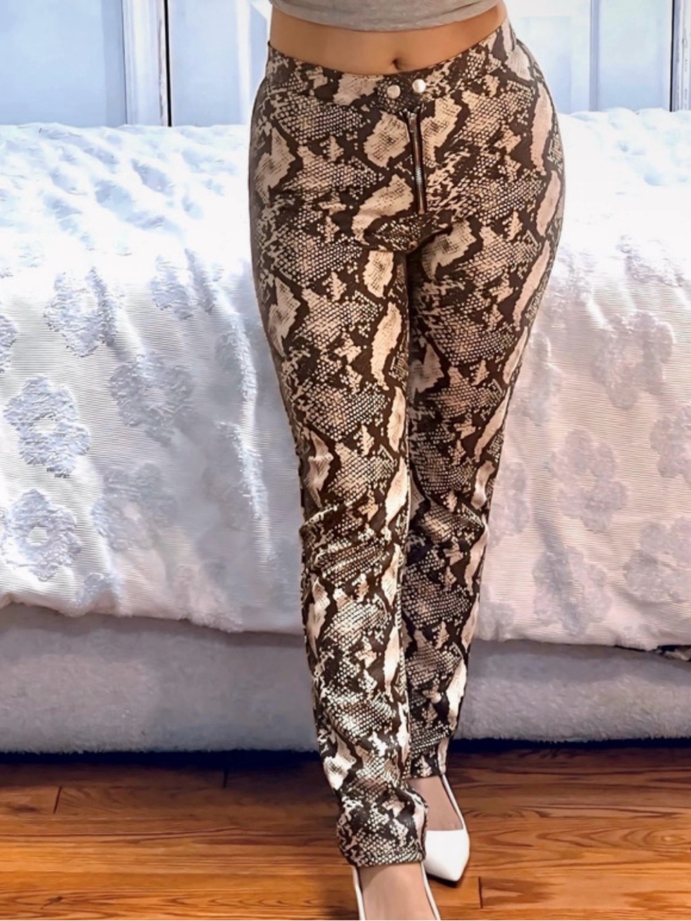 Urban Outfitters Snake Print High-Rise Skinny Pants - Brown/Beige